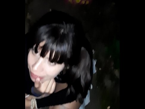 ❤️ Pe stradă penisul umflat în schimbul unor bomboane ❤️ at us ❌❤